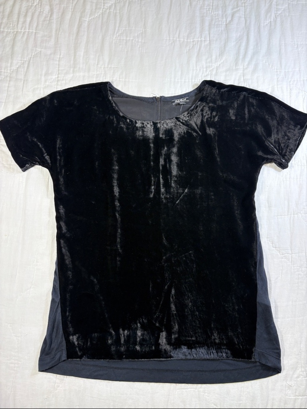NWT Lucky Brand Black Crushed Velvet Mixed Media Short Sleeve Zip Back Tee Sz S